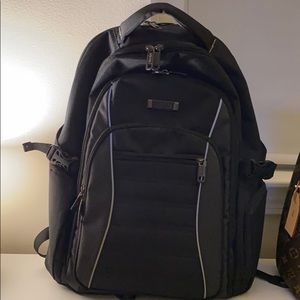 Kenneth Cole laptop backpack